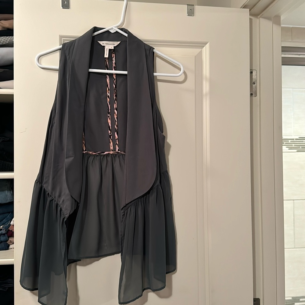 BCBGeneration forest green dressy vest blouse